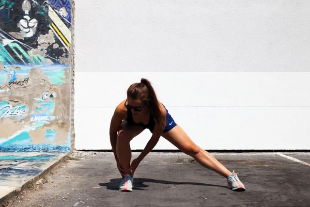 5 động tác căng cơ sau chạy giúp cơ thể phục hồi nhanh