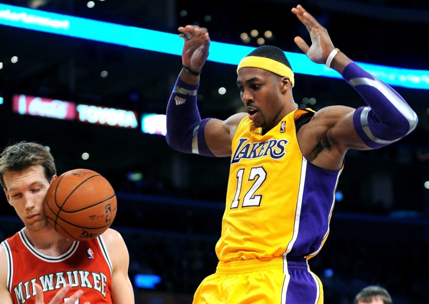 Giới điều hành NBA tin LA Lakers nên đánh cược với Dwight Howard