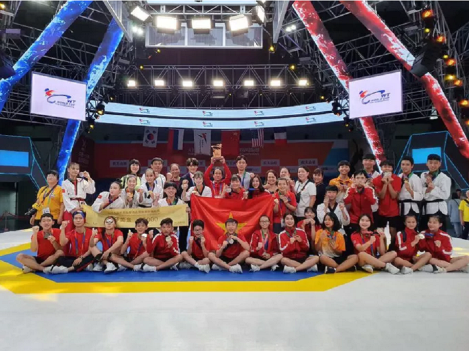 Taekwondo Việt Nam thắng lớn, Châu Tuyết Vân xuất sắc giành HCV