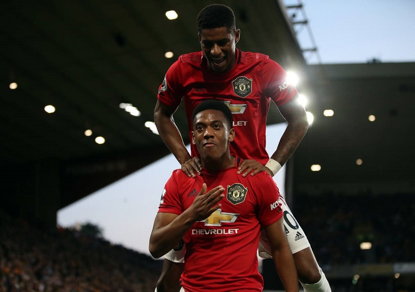 Martial và Rashford truyền cảm hứng cho MU bằng bí quyết trên sân tập