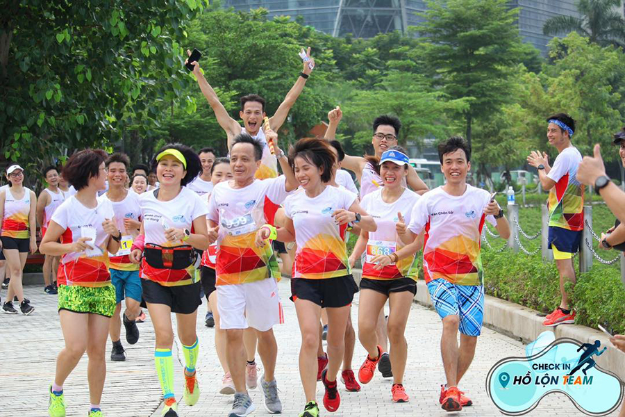 Các giải chạy vui tưng bừng diễn ra dịp cuối tuần tại Hà Nội