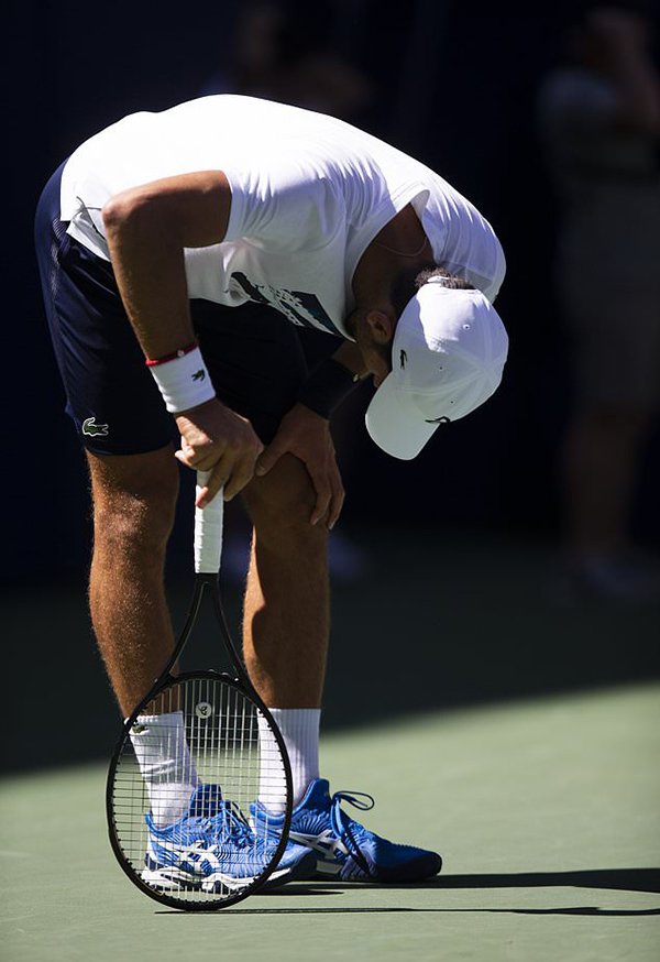 US Open 2019: ĐKVĐ Djokovic bị phồng rộp chân!