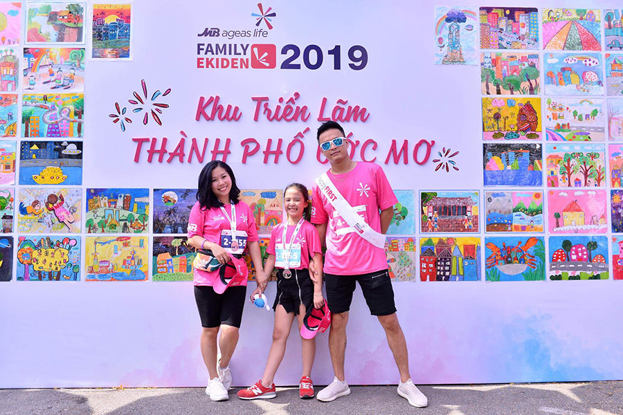 Những hình ảnh ấn tượng nhất giải chạy Family Ekiden 2019