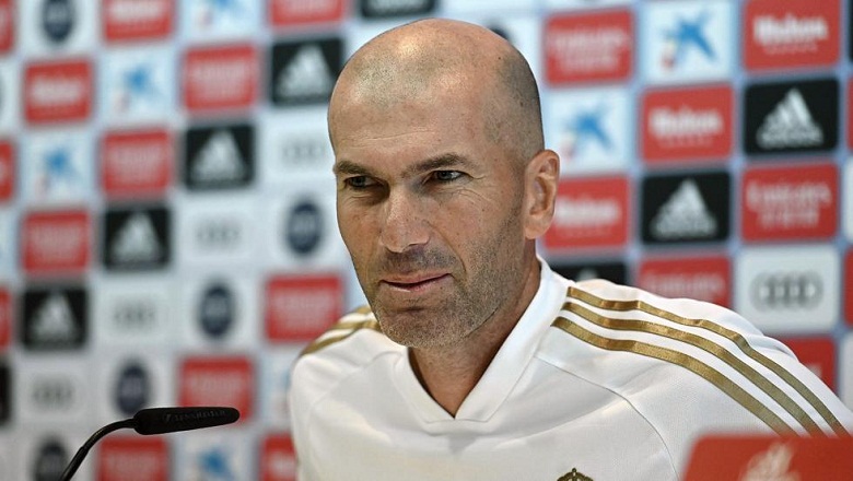Chuyển nhượng Real Madrid 1/9: HLV Zidane nói Real có thể nổ bom tấn vào phút chót