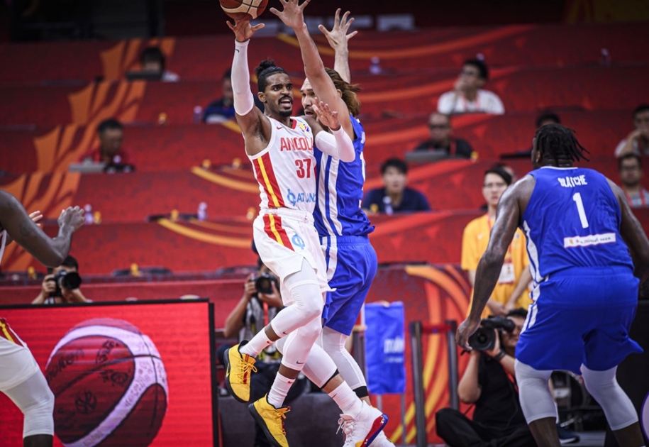 Kết quả FIBA World Cup 2019 ngày 4/9: Trung Quốc ngã ngựa