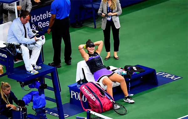US Open: Andreescu lần đầu vào bán kết, Svitolina nhìn người yêu té đau