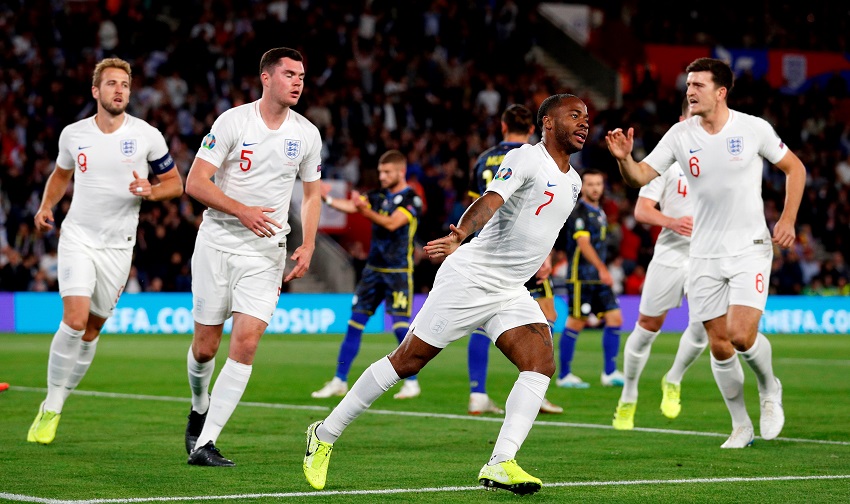 Sterling lập thành tích phi thường giúp tuyển Anh toàn thắng tại Euro 2020