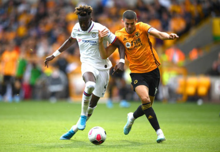 Kết quả Wolves vs Chelsea (FT: 2-5): Abraham rực sáng với cú hat-trick
