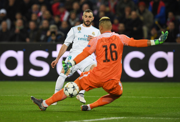 Benzema cùng Real Madrid chống lại lời nguyền trước PSG ở Cúp C1