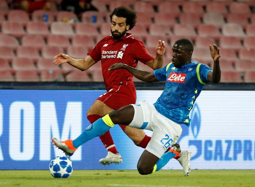CĐV MU “tiếc” hậu vệ Napoli sau màn trình diễn siêu hạng trước Liverpool