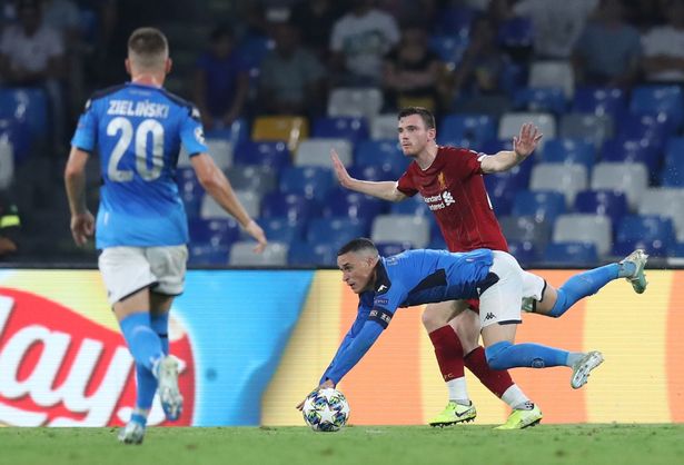Liverpool tố cầu thủ Napoli ngã vờ kiếm phạt đền sau thất bại ở Cúp C1