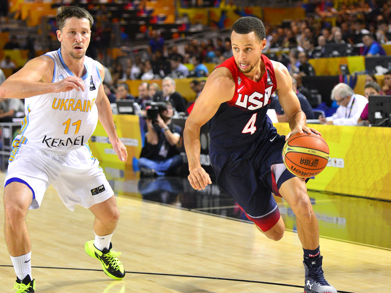 Steph Curry cam kết tham dự Olympic 2020