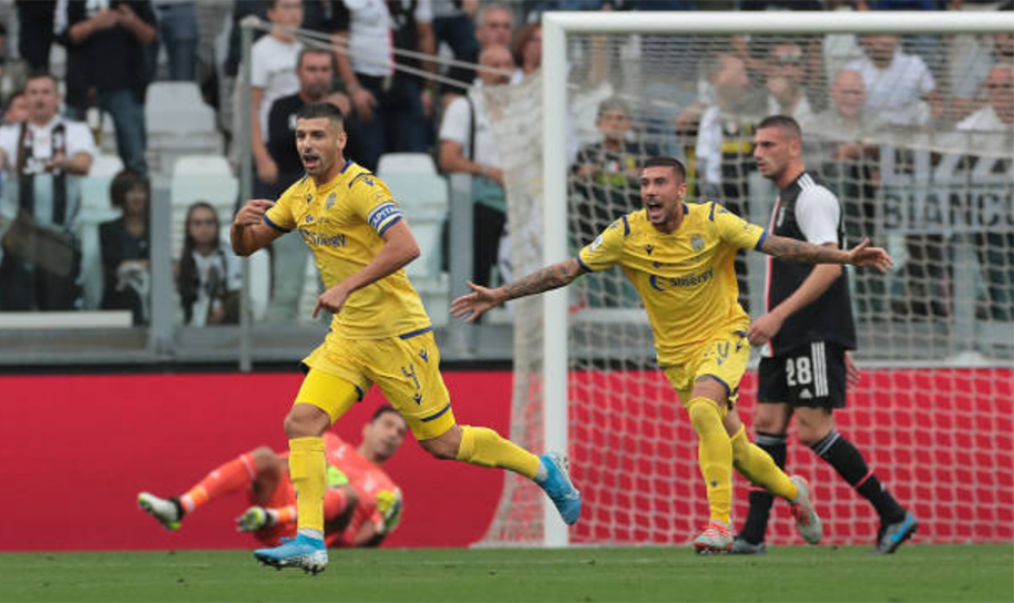 Kết quả Juventus vs Hellas Verona (FT 2-1): Nhà ĐKVĐ vươn lên dẫn đầu