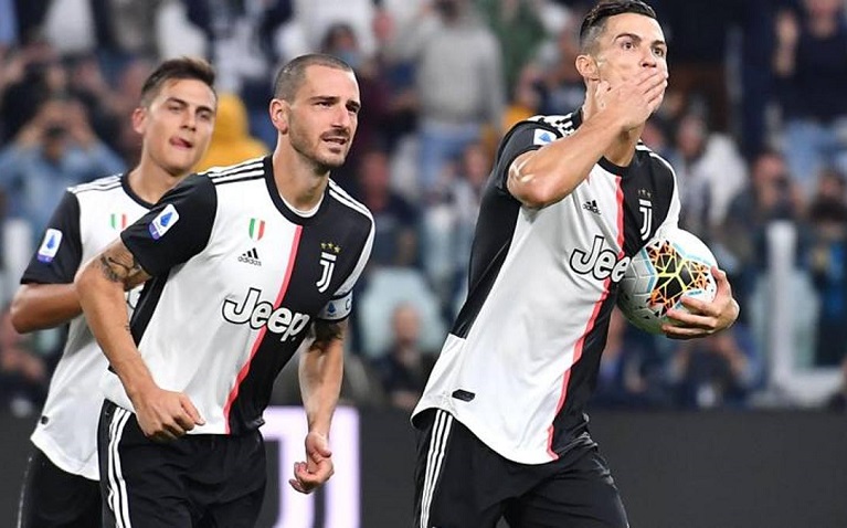 Ronaldo và Ramsey được chấm điểm cao nhất khi Juventus thắng Verona
