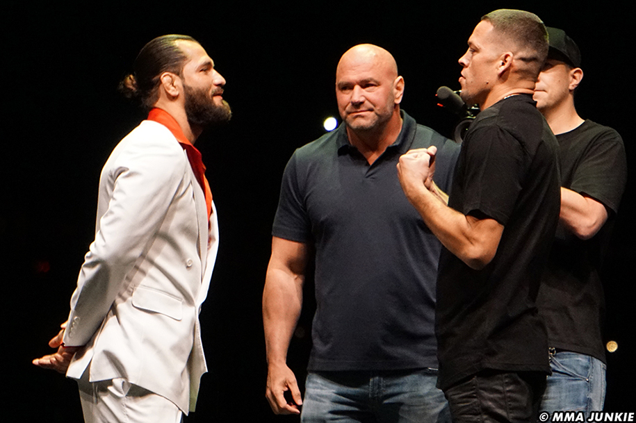 Jorge Masvidal khẳng định trận đấu với Nate Diaz sẽ ‘khốc liệt nhất lịch sử UFC’