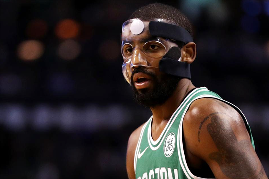 Kyrie Irving bất ngờ nhập viện sau khi va chạm với đồng đội tại buổi tập