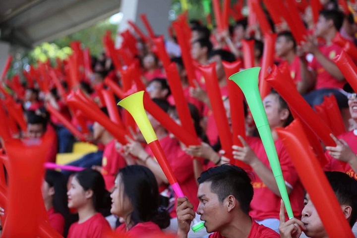 CĐV mở hội tại giải phủi Saigon Premier League