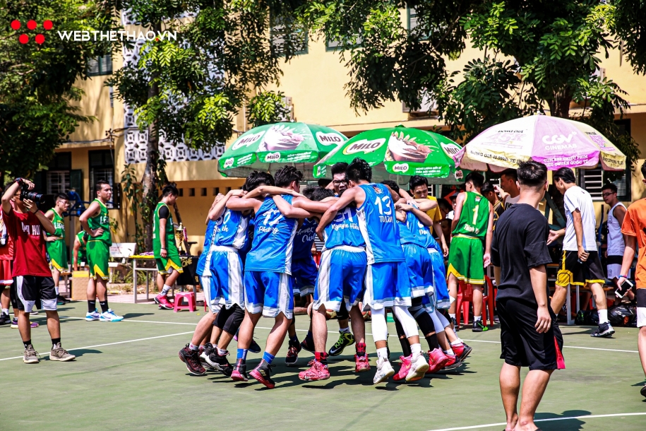Rapper Phương Cào và đội Da Lab giành hạng Ba tại Yên Hòa Basketball League
