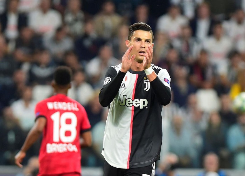 Ronaldo lập 2 dấu mốc đặc biệt ở Cúp C1 cùng Juventus