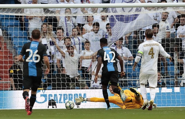 Bàn thắng của Ramos cho Real Madrid trước Club Brugge có hợp lệ?