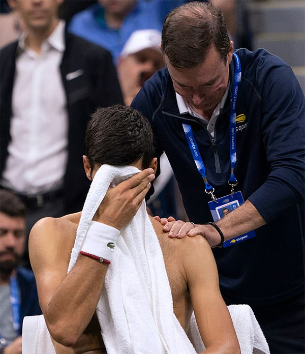 Djokovic hồi phục ấn tượng bằng chiến thắng ở Japan Open