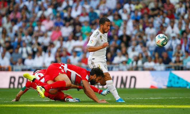 Hazard ghi bàn đầu tiên giúp Real Madrid xây chắc ngôi đầu La Liga