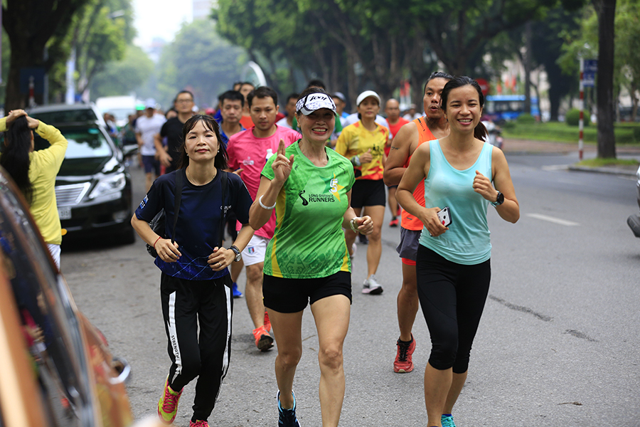VPBank Hanoi Marathon 2019 mang “Chạy chuẩn cùng HLV hàng đầu quốc tế” đến với VĐV