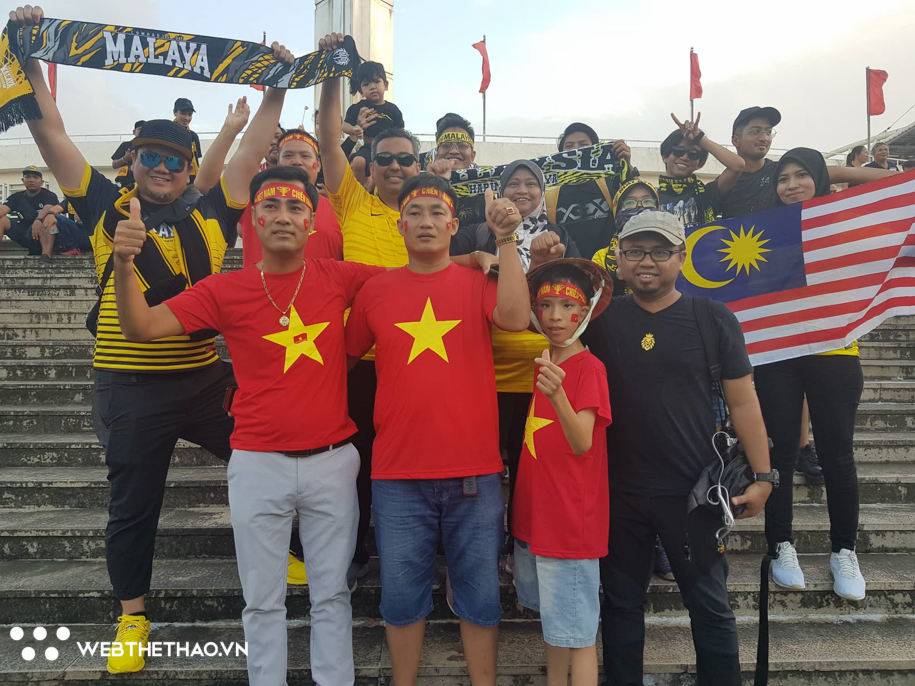 Chó nghiệp vụ xuất hiện để đảm bảo an ninh trận Việt Nam vs Malaysia