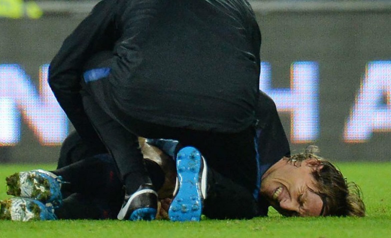 Tin bóng đá 14/10: Inter sốc với thời gian Sanchez nghỉ do chấn thương
