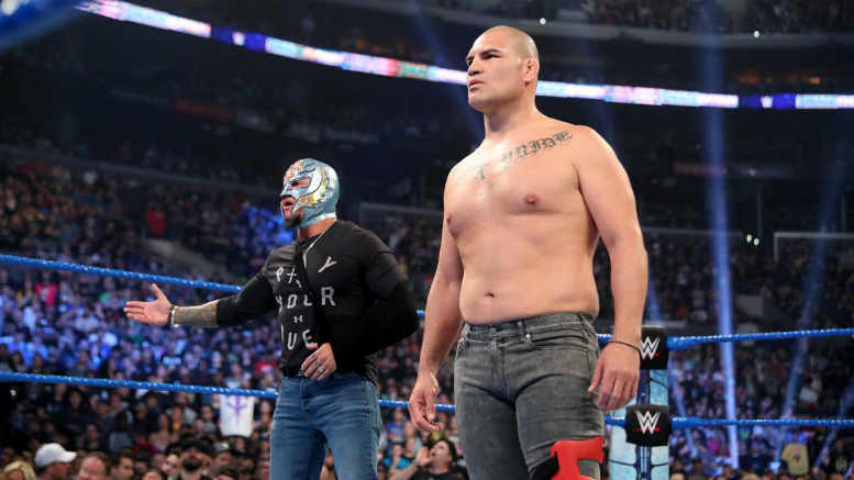 Tyson Fury sẵn sàng đối đầu với Cain Velasquez tại WWE