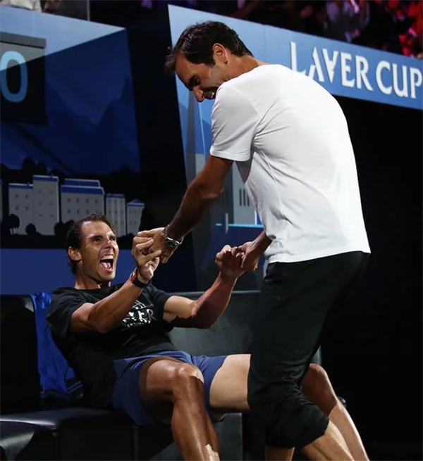 Mẹ Djokovic không hiểu tại sao con bà không được yêu như Nadal và Federer