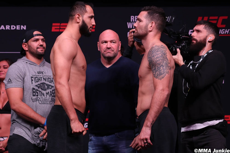 KẾT QUẢ UFC: Dominick Reyes với cú KO tuyệt đỉnh lên Chris Weidman