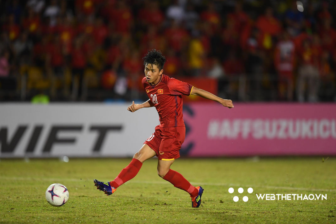 Phan Văn Đức không được gọi lên tuyển Việt Nam đá vòng loại World Cup vì chấn thương