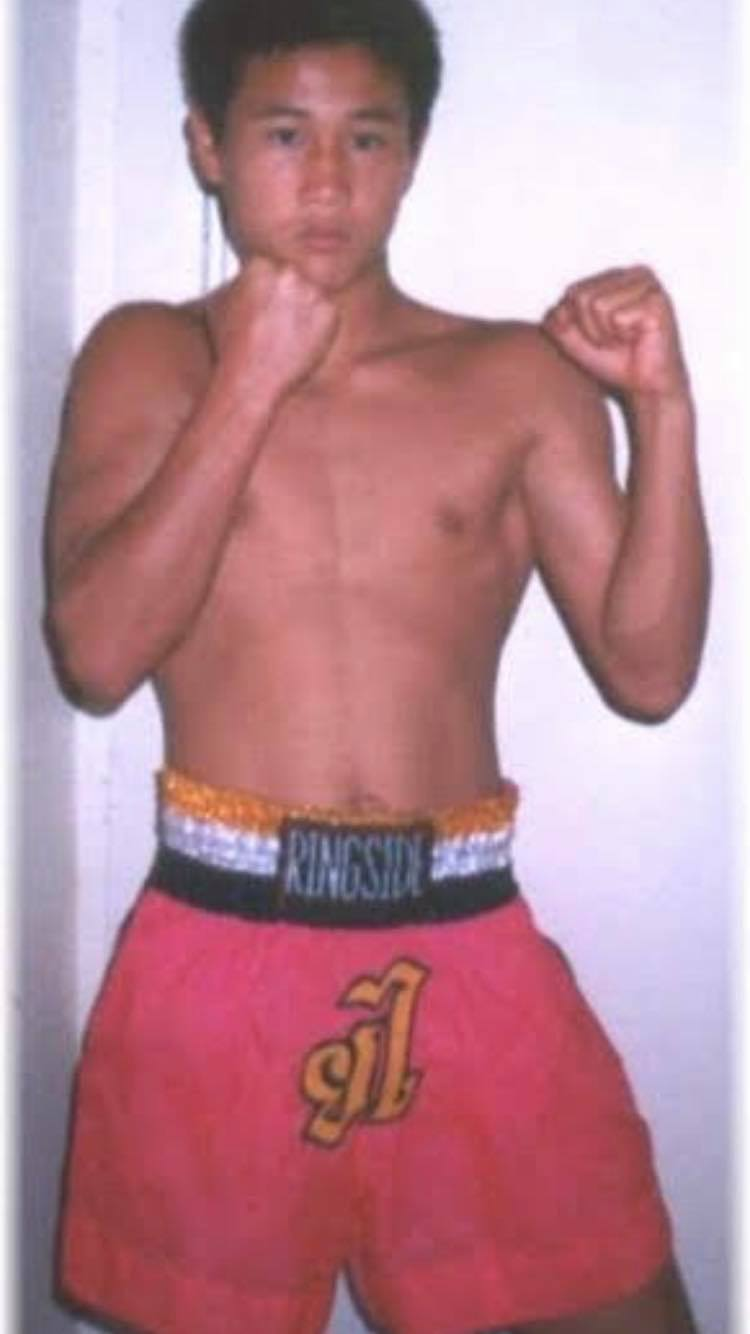 Sự thật thú vị: Tay đấm Đạt Nguyễn từng là võ sĩ Kickboxing có hạng