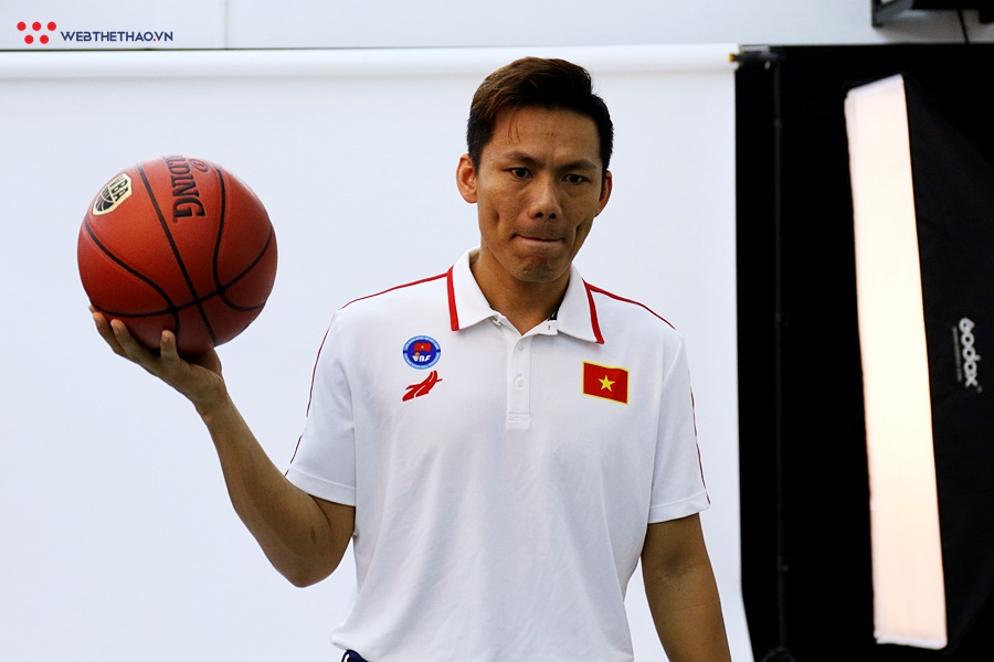 Đội tuyển bóng rổ Việt Nam công bố trang phục tại SEA Games 30