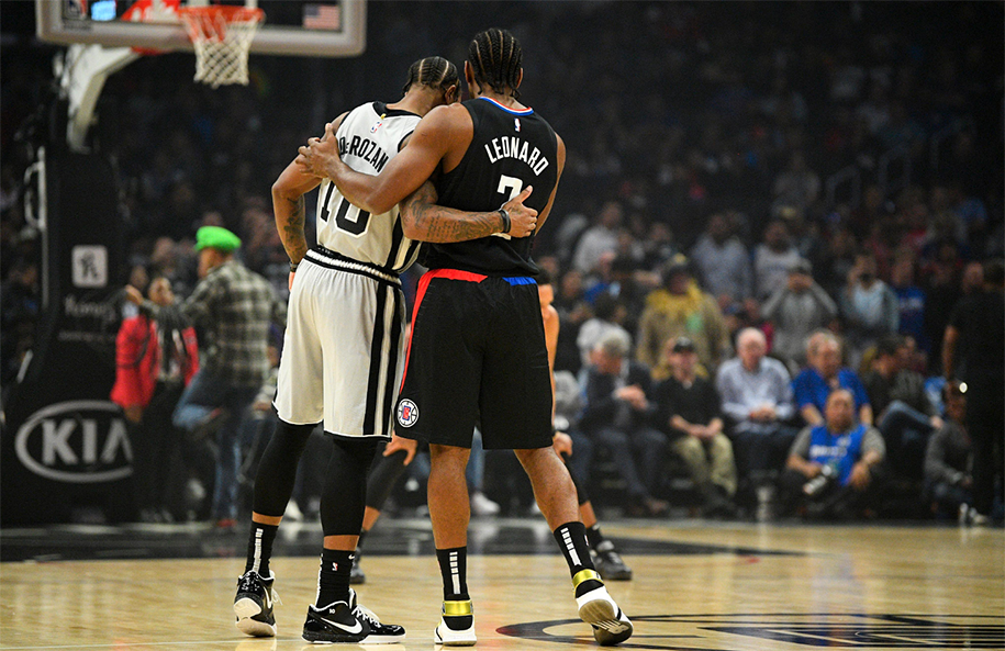Kawhi Leonard thức tỉnh muộn, LA Clippers phá mạch bất bại của Spurs