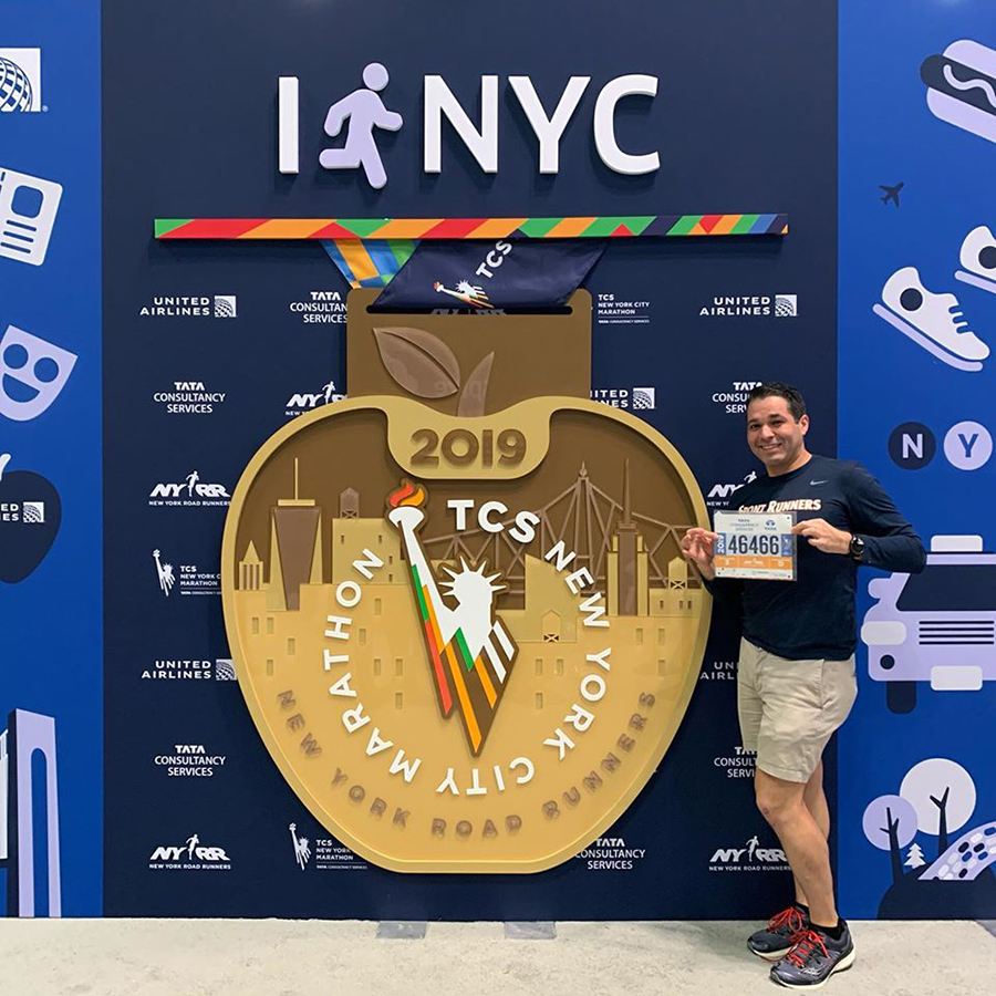 New York City Marathon 2019 dưới ống kính “bông hồng thép U50 người Việt”