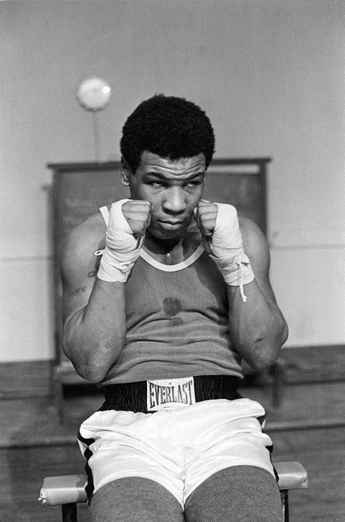 Mike Tyson nói về sức mạnh “một đấm chết luôn” của mình