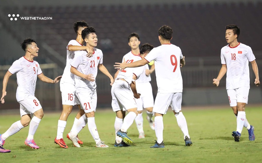 HLV Philippe Troussier: U19 Việt Nam kiên nhẫn mới thắng Mông Cổ