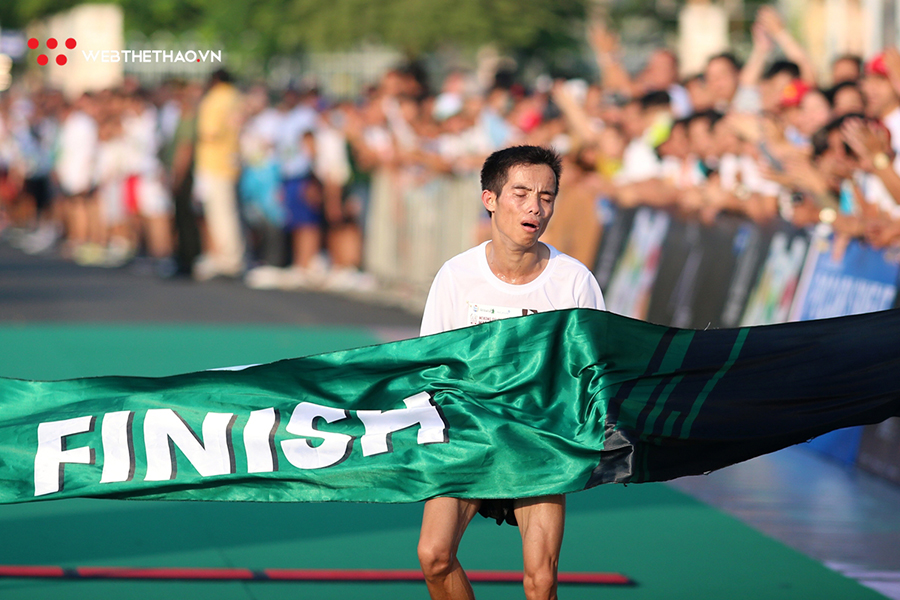 “Nhà vô địch giày thủng” và những kỷ niệm khó quên với Mekong Delta Marathon