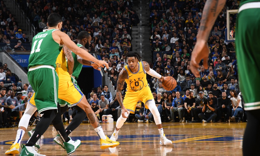 Boston Celtics vượt qua Golden State Warriors trong trận cầu nghẹt thở