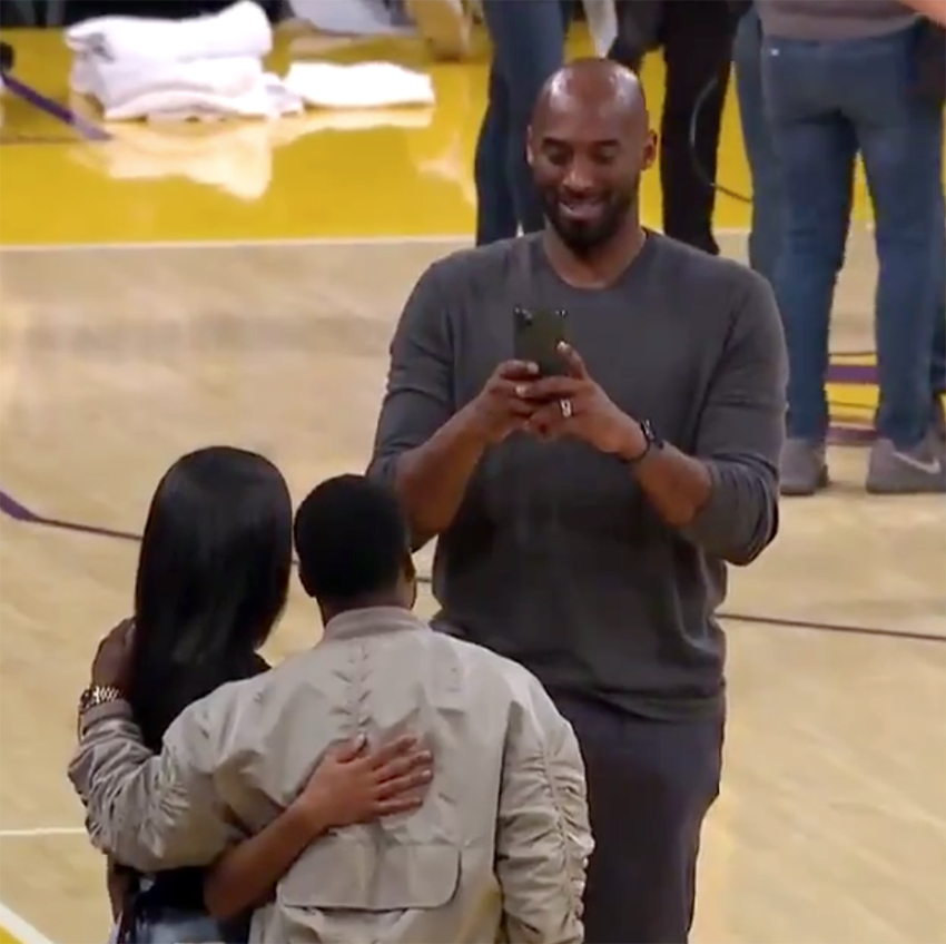 Đến tận bây giờ, LeBron James vẫn ngưỡng mộ Kobe Bryant một cách kỳ lạ