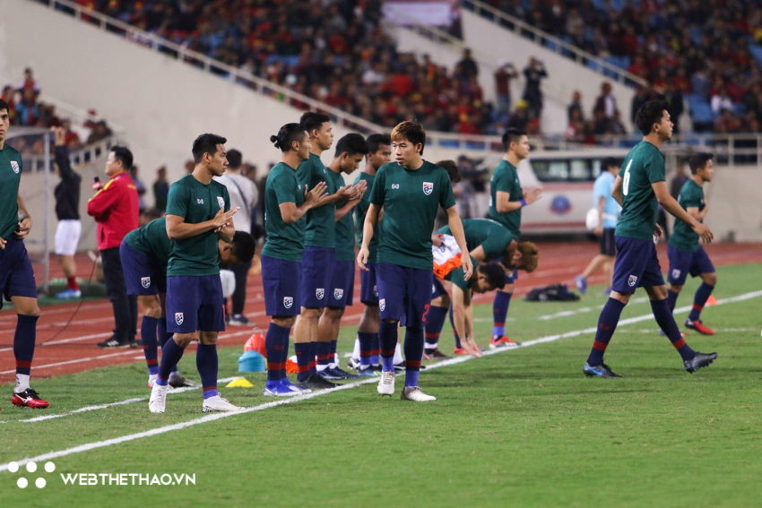 Kết quả  Việt Nam vs Thái Lan (FT: 0-0): Chia điểm căng thẳng, Việt Nam vẫn đứng đầu bảng