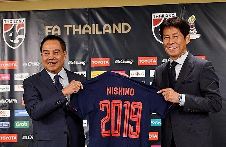 HLV Nishino chuẩn bị gia hạn hợp đồng với LĐBĐ Thái Lan