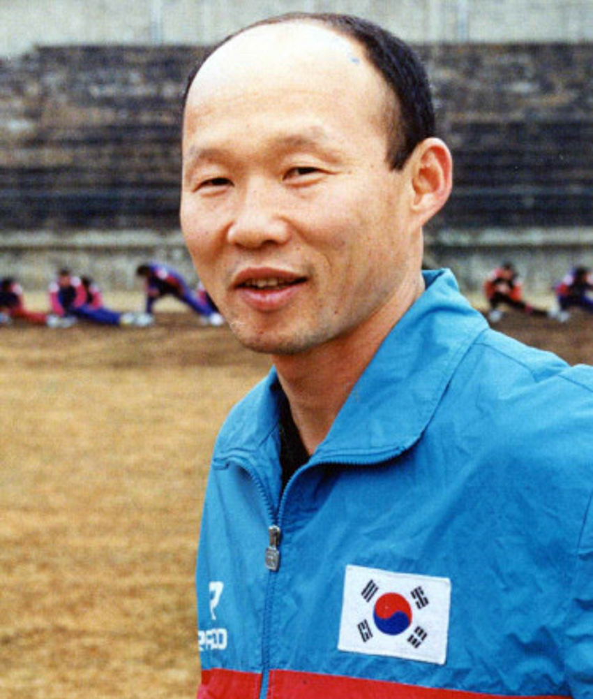 Tiểu sử HLV Park Hang Seo: Người truyền lửa bóng đá Việt Nam