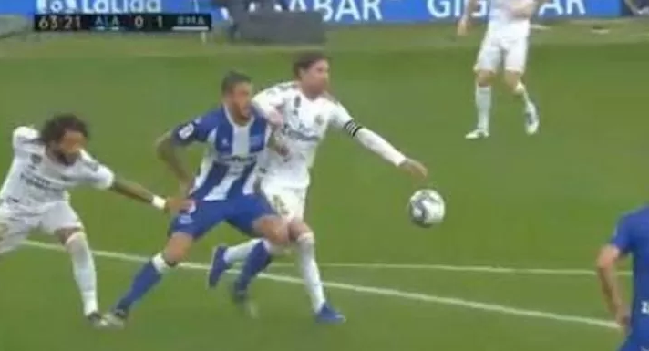 Ramos sắm cả vai người hùng lẫn tội đồ cho Real Madrid trong 13 phút