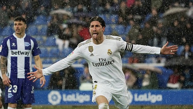 Ramos sắm cả vai người hùng lẫn tội đồ cho Real Madrid trong 13 phút