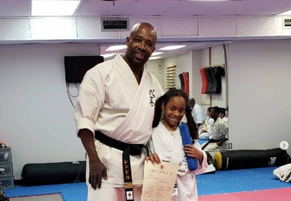 Cô gái may mắn thoát khỏi vụ bắt cóc nhờ chạy vào đạo trường Karate