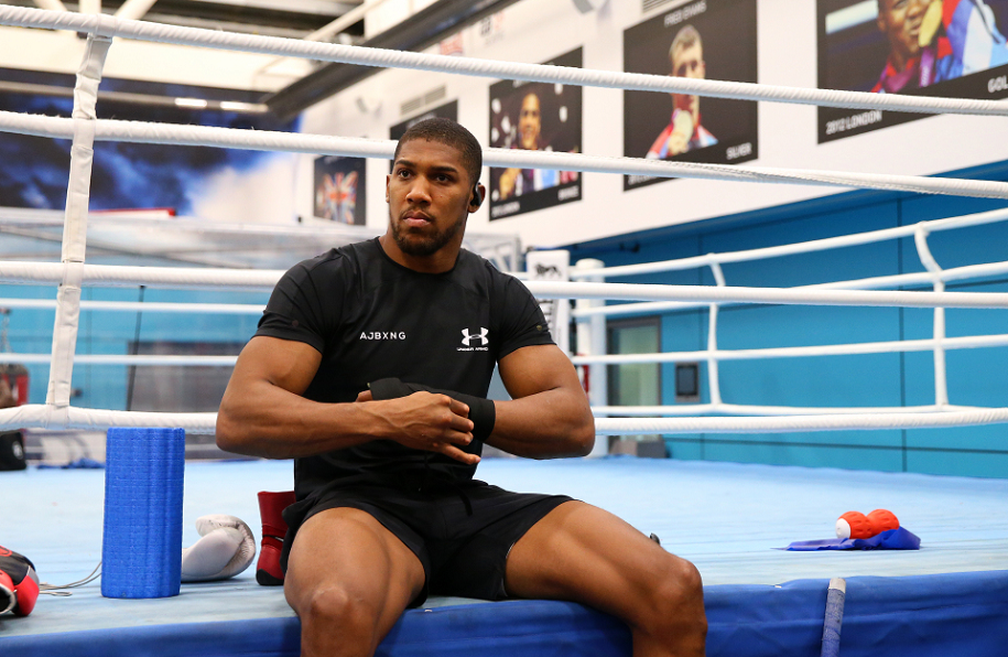 Eddie Hearn: Anthony Joshua đã vượt qua chấn thương tâm lý, sẵn sàng tái đấu