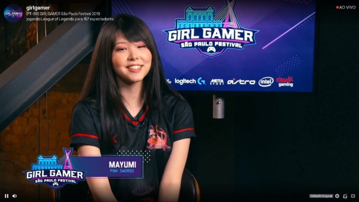 Mayumi: Nữ game thủ LMHT tài năng và xinh đẹp của INTZ Esports